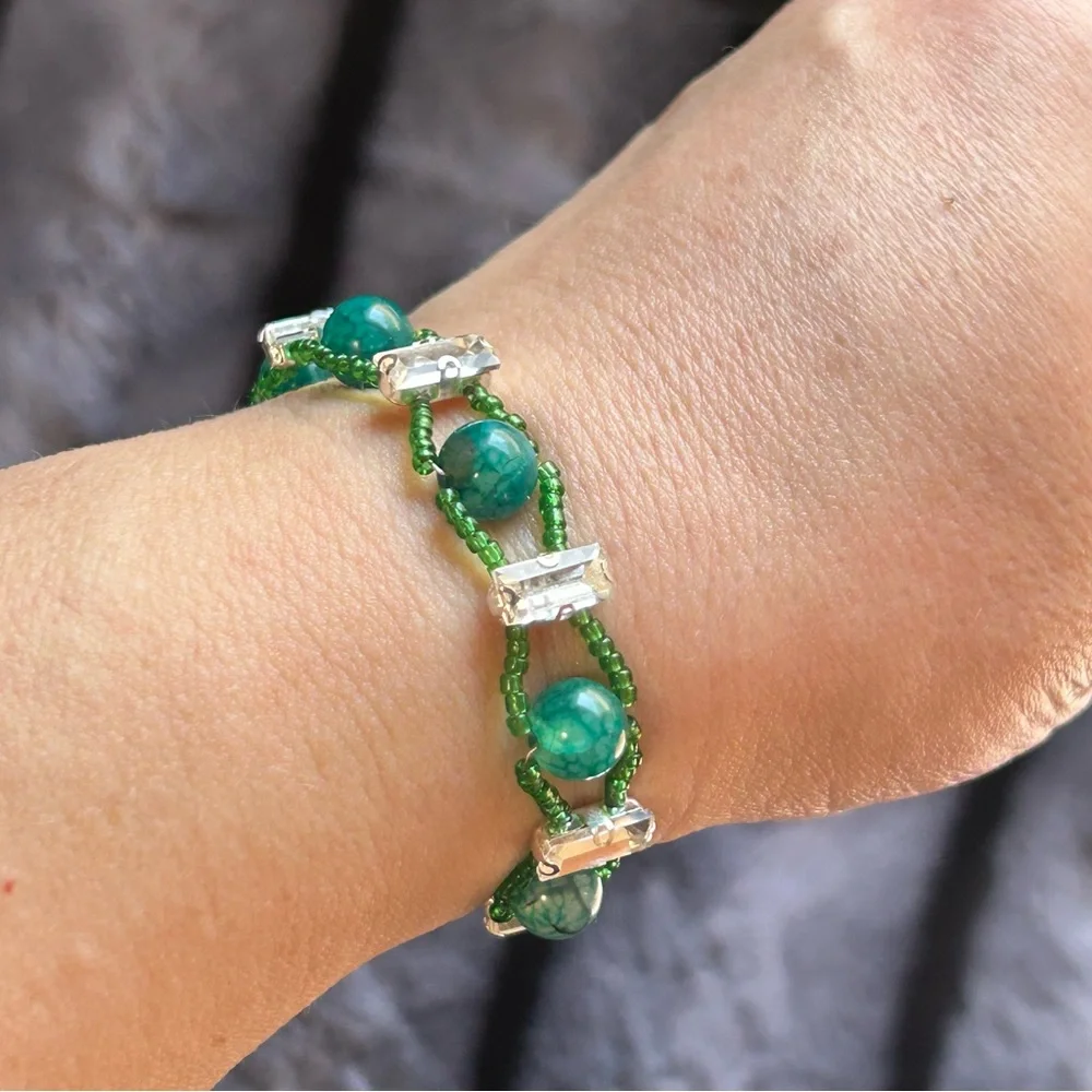 Handcrafted 8mm dragon vein agate lattice seed bead faceted glass bar bracelet